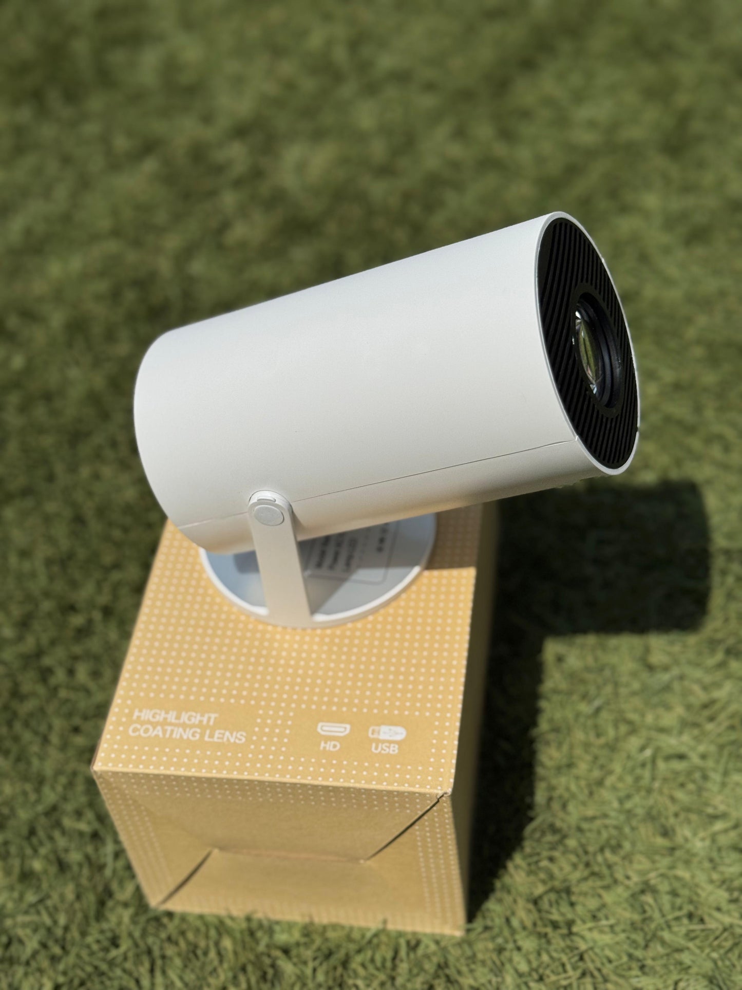 Mini Proyector -  LUXIOTECH™