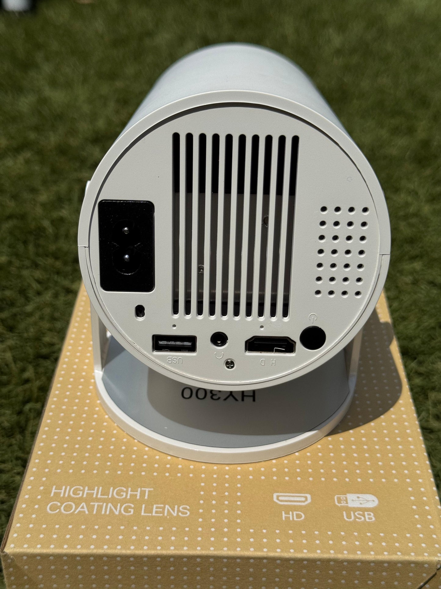 Mini Proyector -  LUXIOTECH™